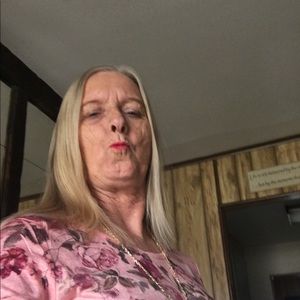 Meet your Posher, Cheryl